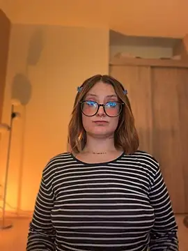 Megan_lu2 - open ass