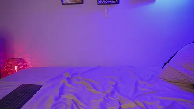 Daddysgirl1_ - oil in tits close up