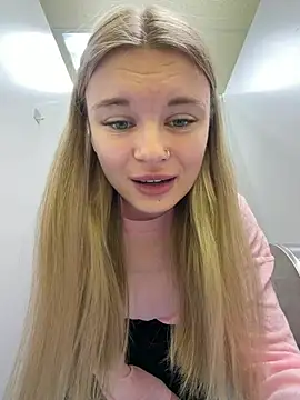 -MiaKitty