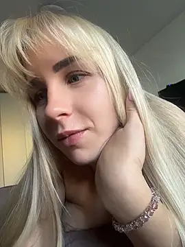 AriMiu - 💦 Deep fingering