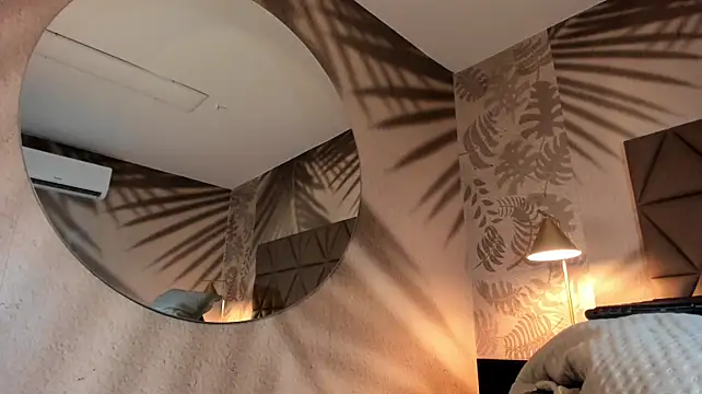 Yvonne_Collins - Fuck juicy pussy😈