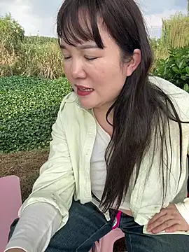 Fang-fang520 - 完成目标全裸2分钟