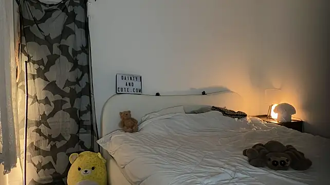 Emmyfawn - yoga show