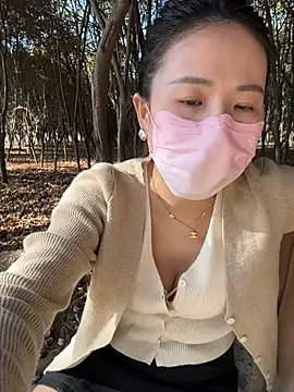 Aini-sa - 小粉控制2分钟+乳液柔胸