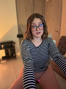 Megan_lu2 - open ass