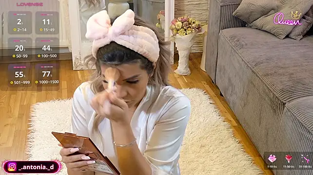 Bella_Posh - Happy pussy, happy life!
