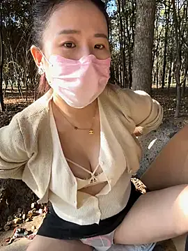 Aini-sa - 小粉控制2分钟+乳液柔胸
