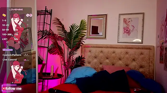 GinaSpicey - spank me very hard to red