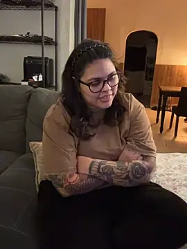 Miacanela_xo - Lotion tits up close