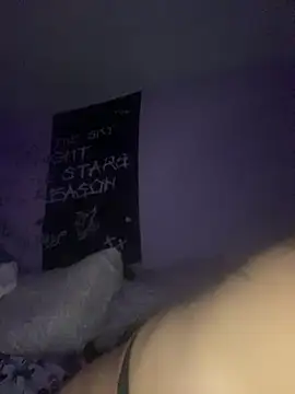 Binxbaby - Squirt show 💦Fully naked 🤤🍑