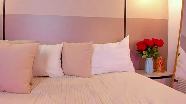 Alisson_81 - play with my ass