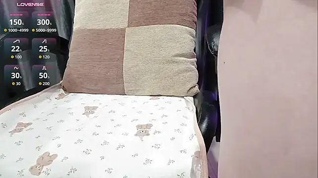 Yuki-yio - help me orgasm and squirt big