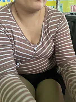 Lindana_kiss