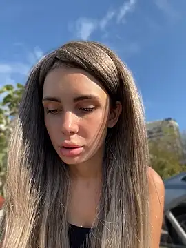 SandraCarter - Show ass in public
