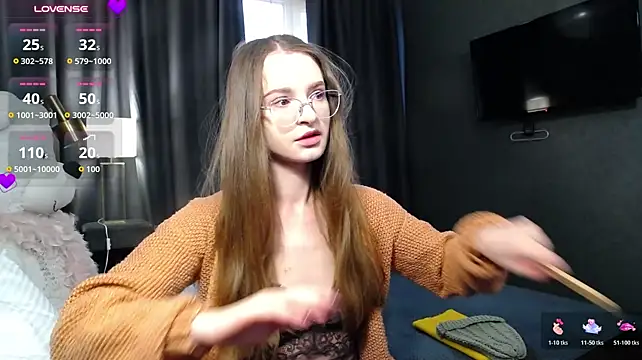 KateJonson - 😝🍑10 squats without panties!😝🍑