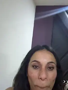 Helen1017 - Sacar para rentar departamento