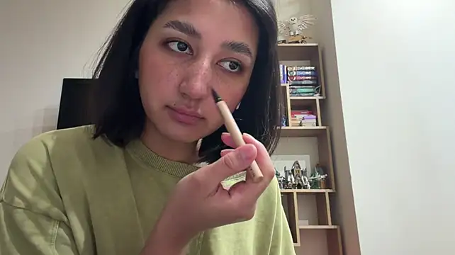 PaintedDisplay - Show me your attention?<3