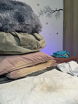 IamSteph13 - SQUIRT IN YOUR COCK