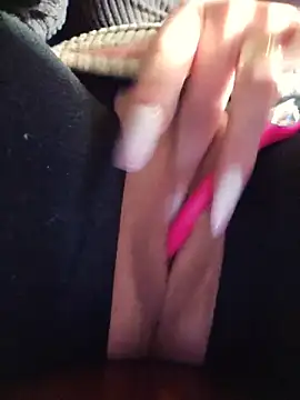 MILFBARBY - Make me squirt in public place