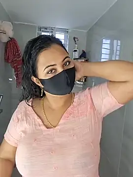Bristy--- - Boobs in ice