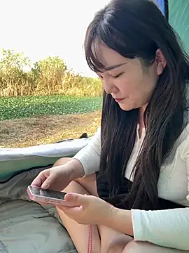 Fang-fang520 - 完成目标全裸2分钟