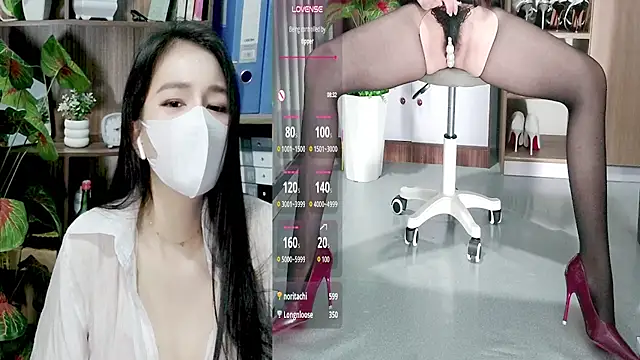Zinna999 - Masturbating Dildo