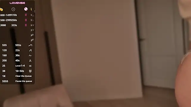 Bella_xx__ - tease naked back