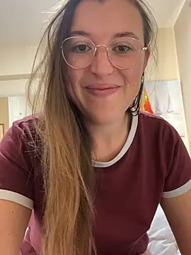 AlinaMeiier - Show Ass in Doggy for 2 min 🔥