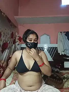 Hot_Indiancpl