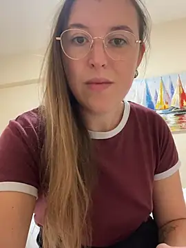 AlinaMeiier - Show Ass in Doggy for 2 min 🔥