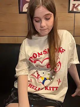 Lunabelle_ - lets see my panti + touch under table