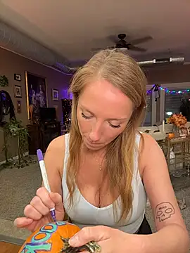 Prettymouthpeach - Cum show