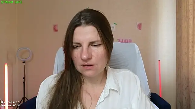 Mirabelle_Velvet