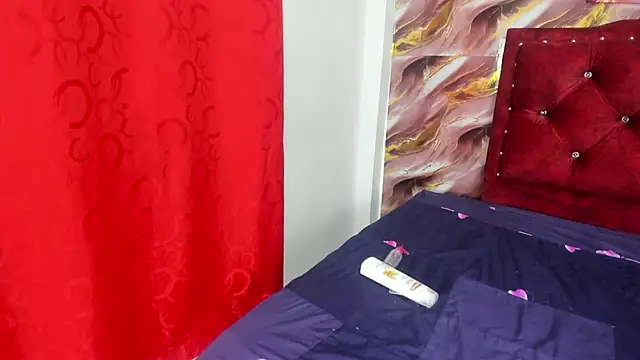 BellaaBlaze - public anal sex
