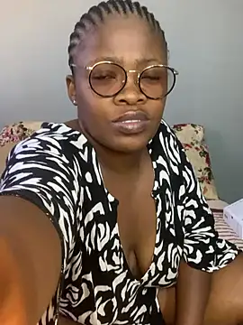 BarbioTheEmpressXxxxx - Daddy’s name on Ass