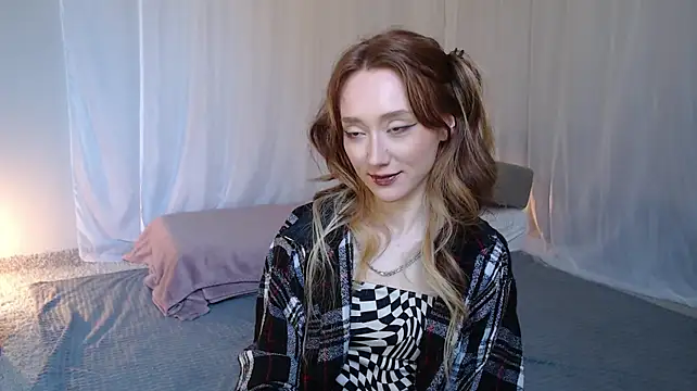 TeaseQueens - Kisses show 5m