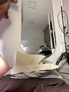 Aida_moreno - ride with my torso with my ass