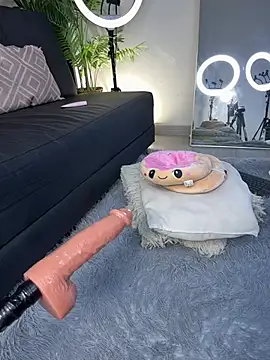 Isa__Blanc - ANAL IN DOGGY WITH FUCKMACHINE