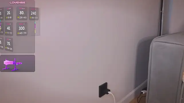 Tiny_Emmy