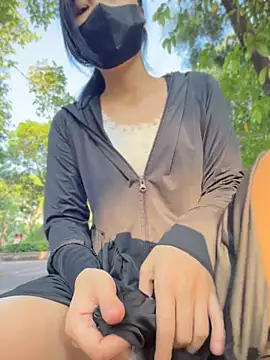 Nini_11 - 脱一件