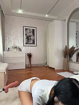 Ilariea_girl - Doggy style naked and 5 min ctrl