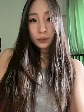 Yaqing666 - 脱内裤坐脸诱惑