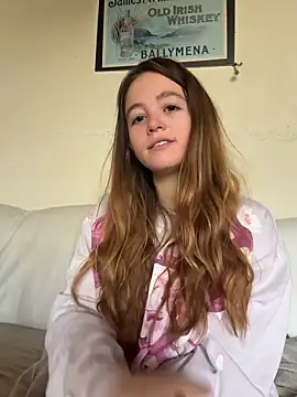 Rhyumii - 🍒😜Topless5m & 50 Ass Spanks🍑