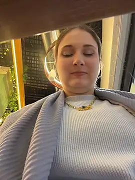 AdelRich - Show tits on public