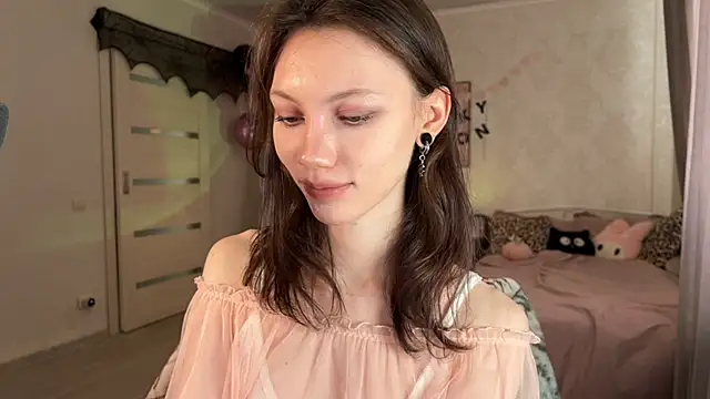 MiaPimmy - Feel your hands on my naked boobies!