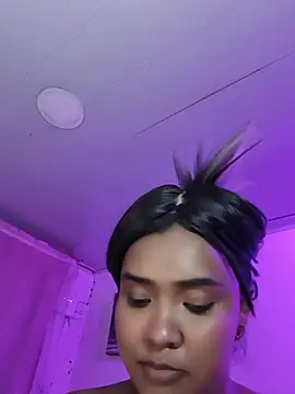 Evelyn_A - I suck my nipples