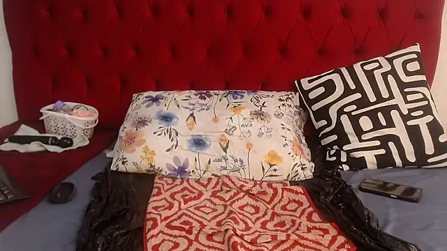 CurvyQueenx2 - 5MIN DOMI LINK 4 THE 1 WHO HIT THE GOAL
