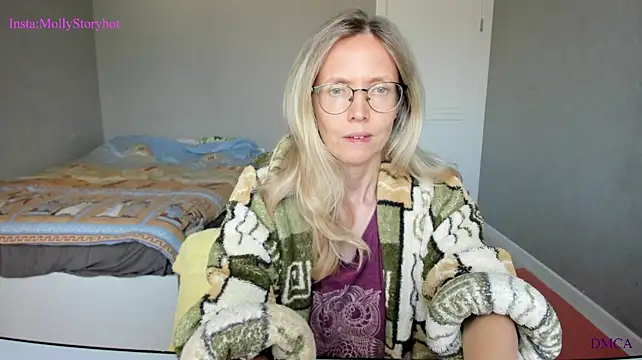 MollyStory - Sexy Masturbation
