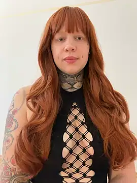 Foxy_Ink01 - Show boobs