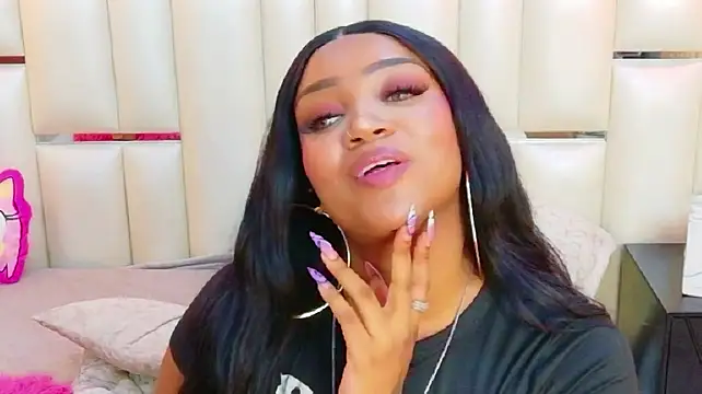 SalomeRestrepo - 👄 Deepthroat tease with fingers. saliva